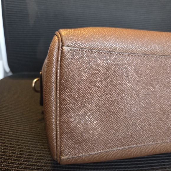 Coach Mini Bennett Satchel - Picture 5 of 10